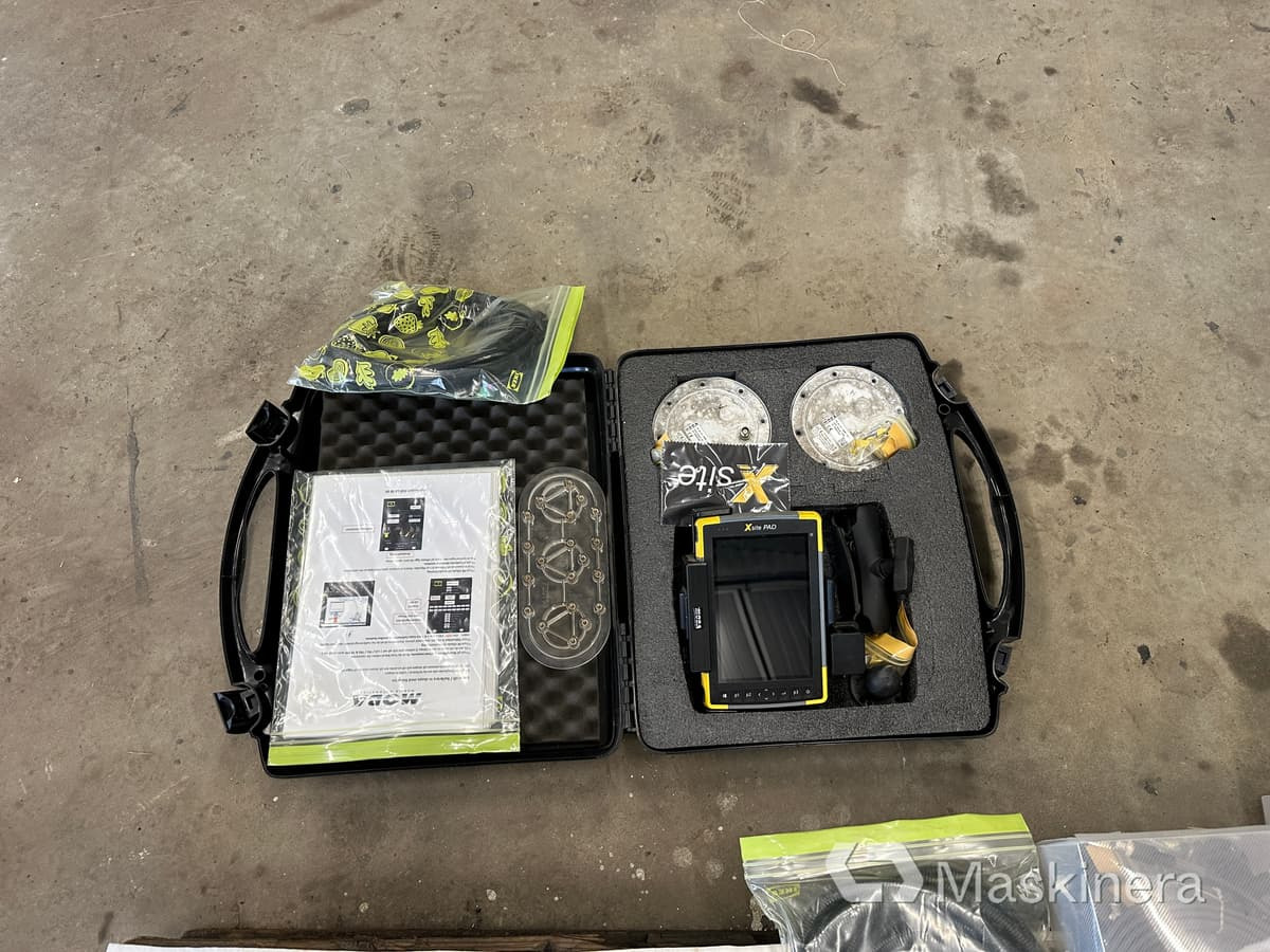 Grävsystem MOBA X-Site Pro 3D GPS komplett - Système électrique pour Engins de chantier: photos 2 Grävsystem MOBA X-Site Pro 3D GPS komplett - Système électrique pour Engins de chantier: photos 2