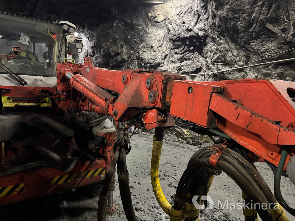 Foreuse Gruv-borrigg för underjordsbruk Sandvik DD422iE: photos 42