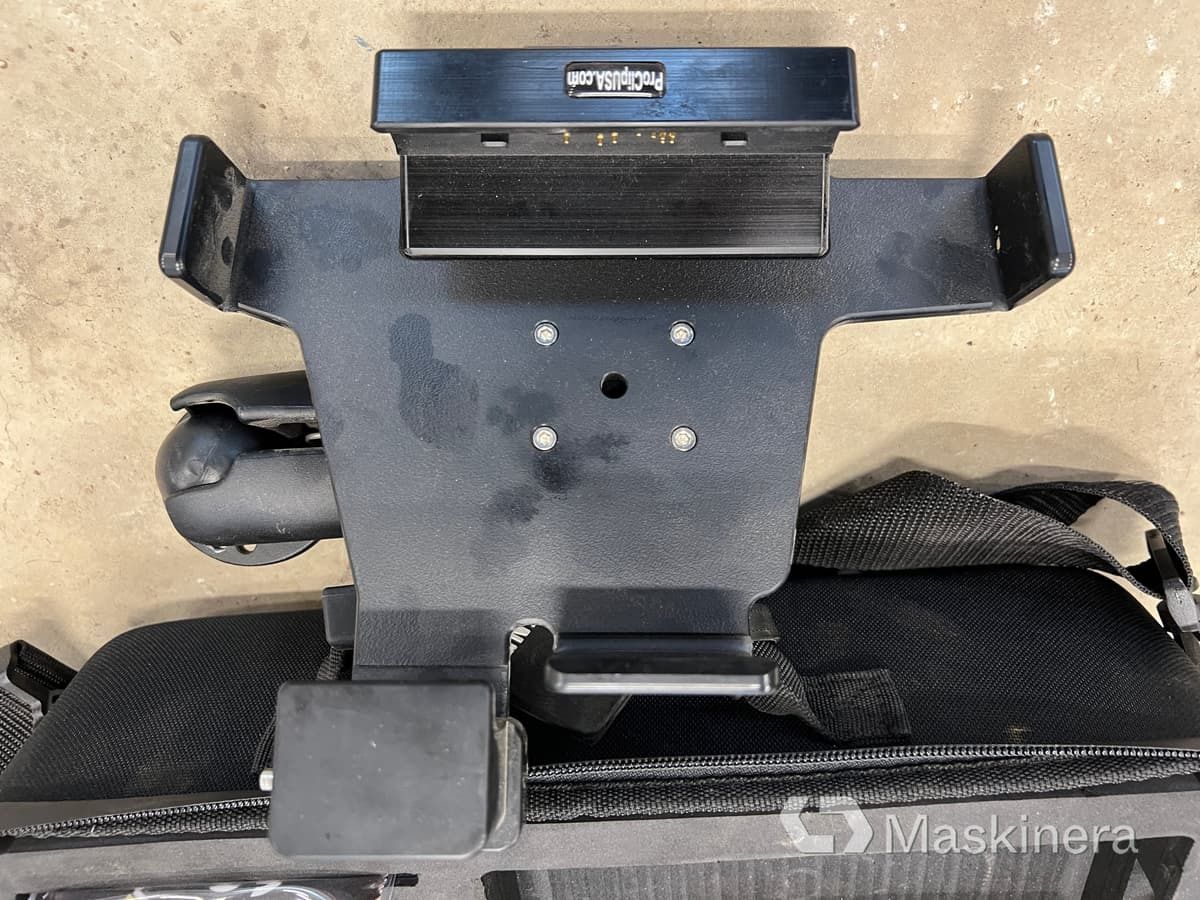 Komplett grävsystem Moba Xsite Pad 3D - Système électrique pour Engins de chantier: photos 5 Komplett grävsystem Moba Xsite Pad 3D - Système électrique pour Engins de chantier: photos 5