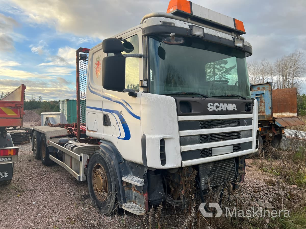 Lastväxlare Scania R124 GB 6X2 (Rep objekt) - Camion ampliroll: photos 1 Lastväxlare Scania R124 GB 6X2 (Rep objekt) - Camion ampliroll: photos 1