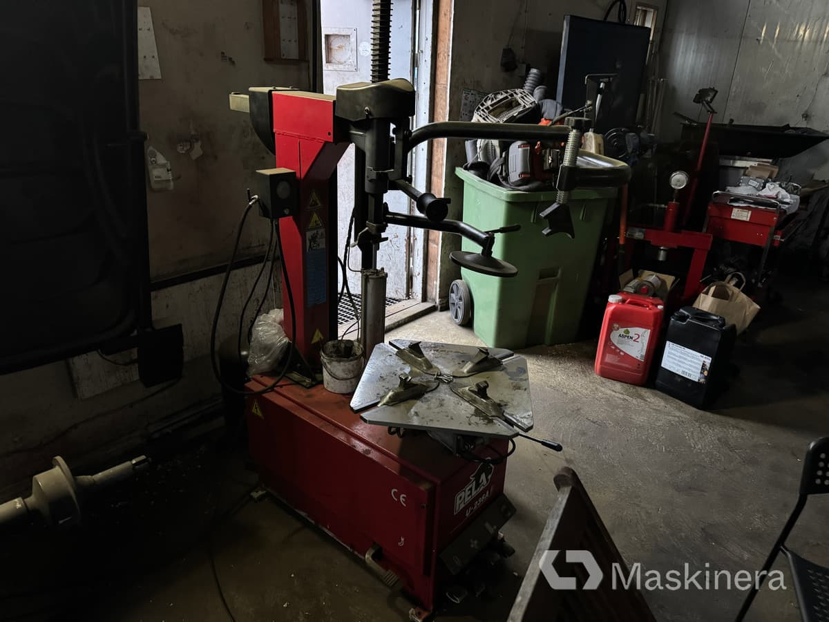 Pela & Megaspin 400 Däckmaskin Pela U-236A & Megaspin 400 - Équipement de garage: photos 2 Pela & Megaspin 400 Däckmaskin Pela U-236A & Megaspin 400 - Équipement de garage: photos 2