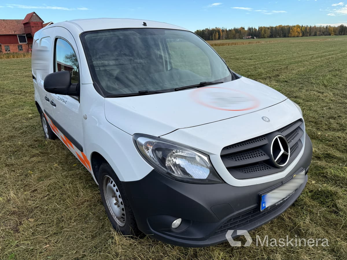 Skåpbil Mercedes Benz Citan - Fourgon utilitaire: photos 3 Skåpbil Mercedes Benz Citan - Fourgon utilitaire: photos 3