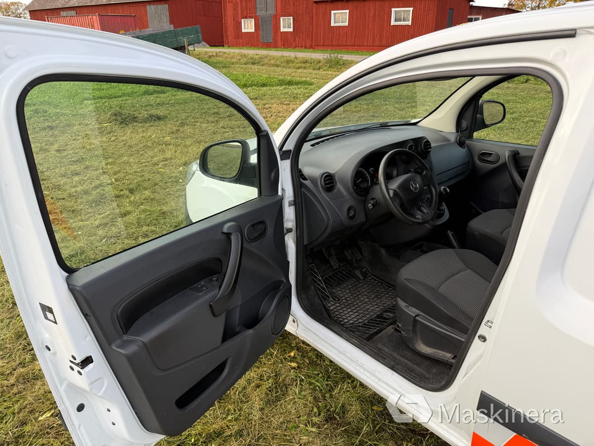Fourgon utilitaire Skåpbil Mercedes Benz Citan: photos 44