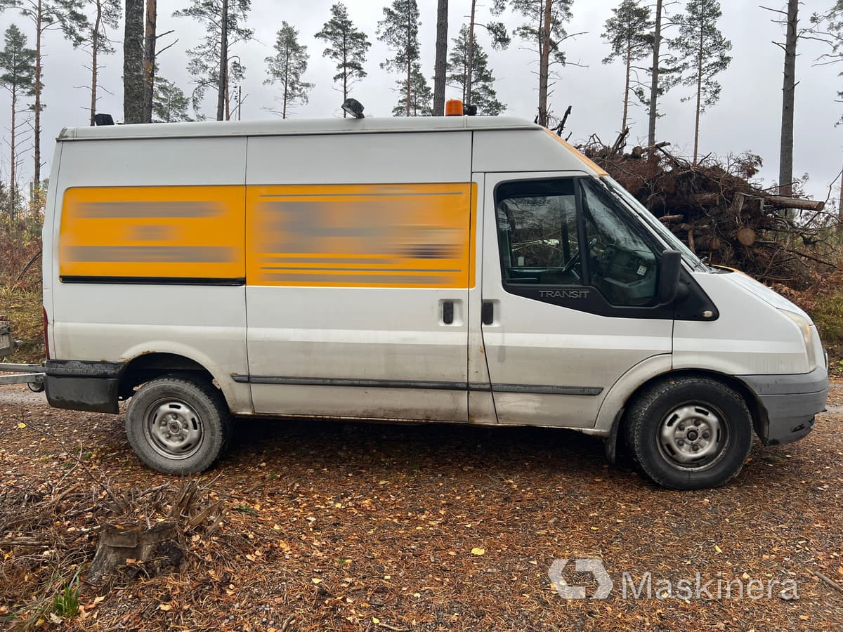 Skåpbil Ford Transit - Fourgon utilitaire: photos 4 Skåpbil Ford Transit - Fourgon utilitaire: photos 4