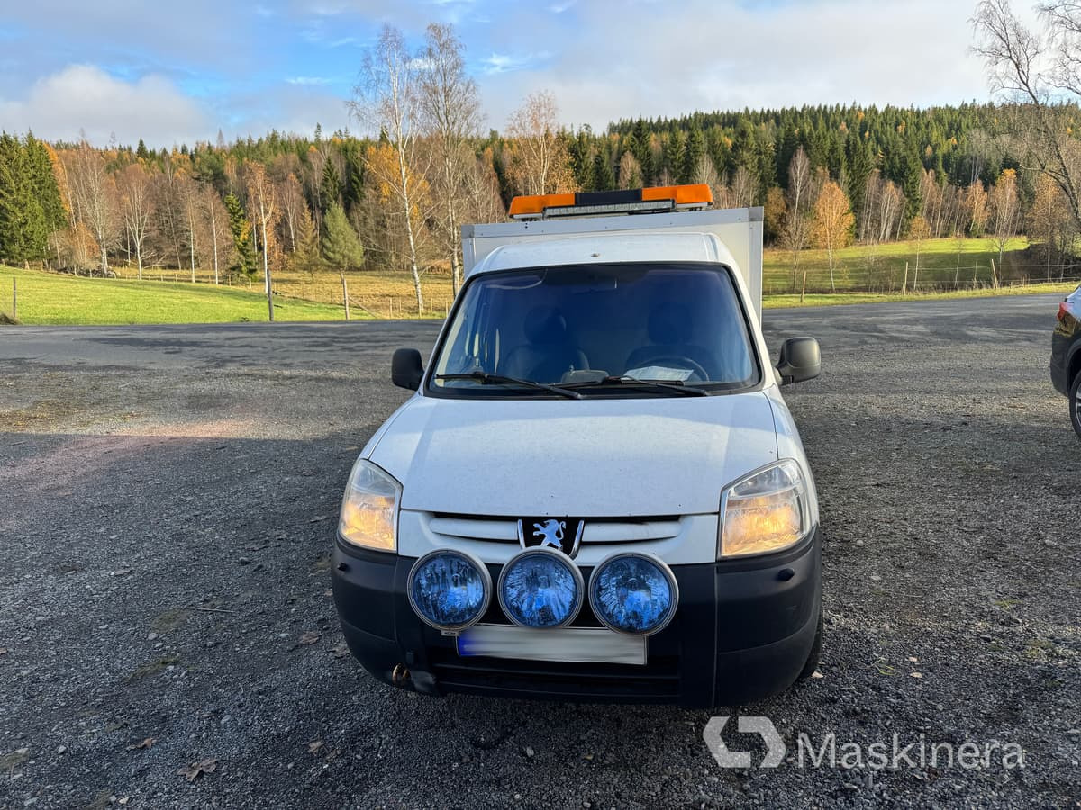Skåpbil Peugeot Partner 1.6 HDI - Fourgonnette: photos 2 Skåpbil Peugeot Partner 1.6 HDI - Fourgonnette: photos 2