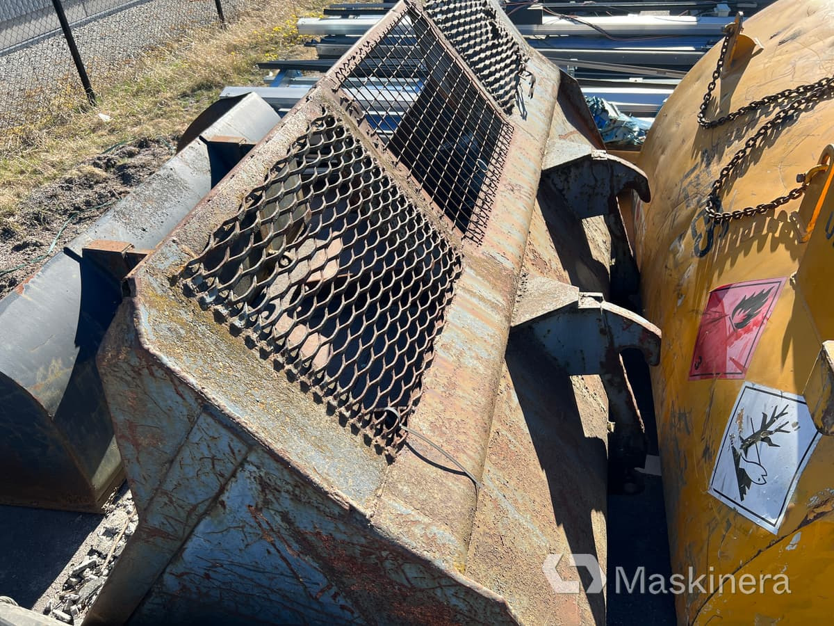 Skopa Stora-BM - Godet pour chargeur: photos 5 Skopa Stora-BM - Godet pour chargeur: photos 5