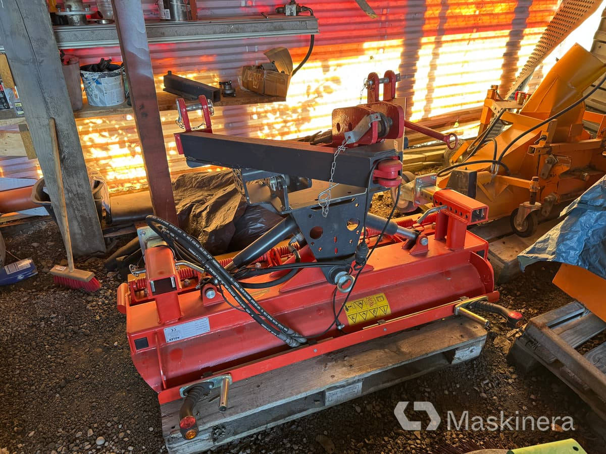 Snöblad Adler S-serie 150 - Lame à neige: photos 1 Snöblad Adler S-serie 150 - Lame à neige: photos 1