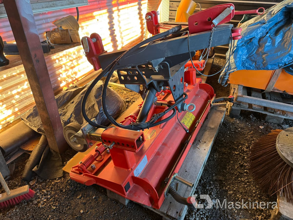 Snöblad Adler S-serie 150 - Lame à neige: photos 3 Snöblad Adler S-serie 150 - Lame à neige: photos 3