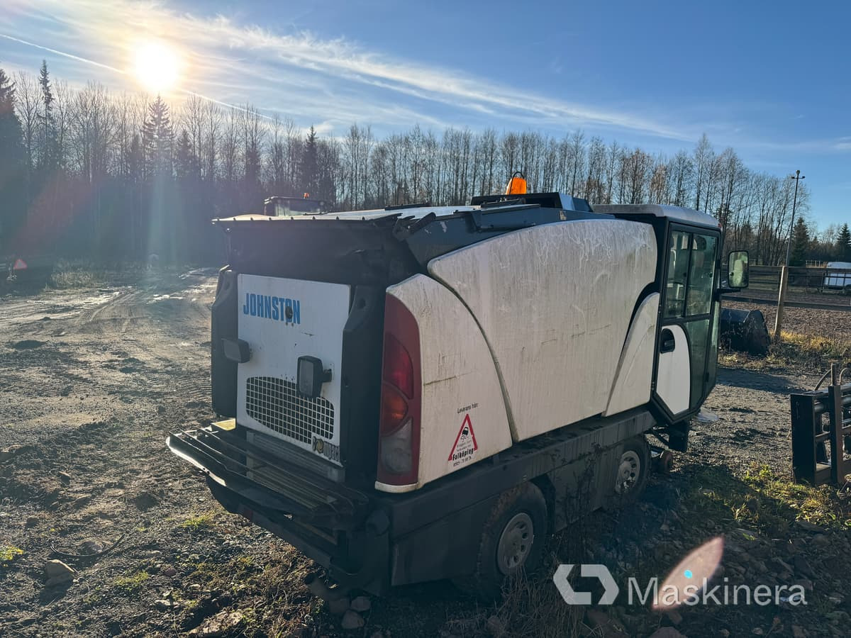 Sopmaskin Johnston Compact 142A 101T (Rep. objekt) - Balayeuse de voirie: photos 5 Sopmaskin Johnston Compact 142A 101T (Rep. objekt) - Balayeuse de voirie: photos 5
