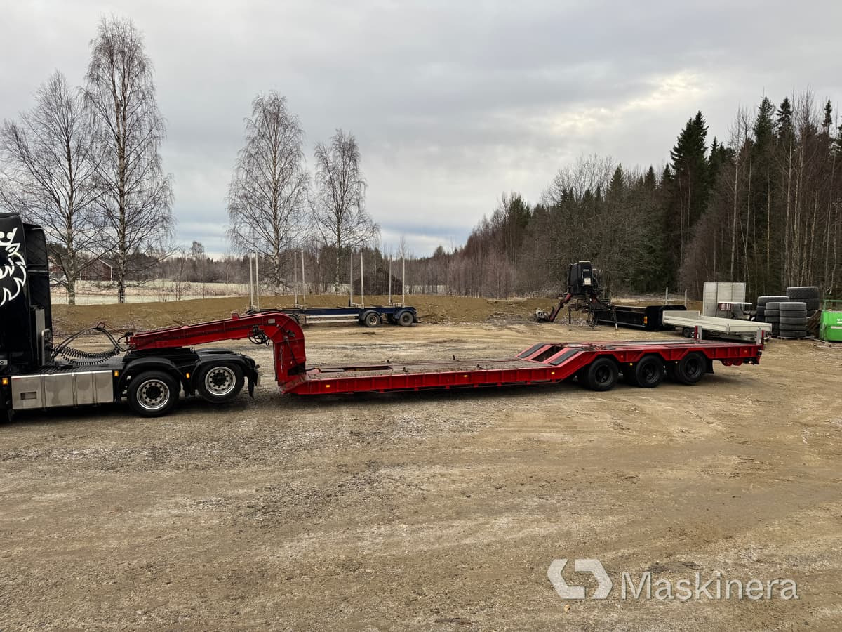 Scania R 620, Hafo H35 Plsbo Lastbil Scania R 620 med maskintrailer - Tracteur routier, Semi-remorque porte-voitures: photos 3 Scania R 620, Hafo H35 Plsbo Lastbil Scania R 620 med maskintrailer - Tracteur routier, Semi-remorque porte-voitures: photos 3