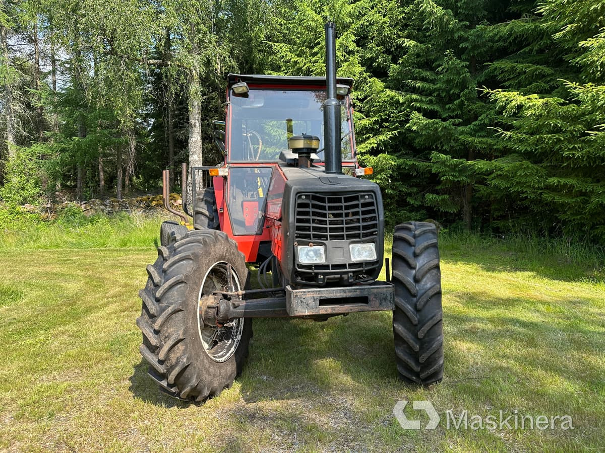 Traktor Volvo BM 805-4 med skogsvagn och kran - Tracteur agricole, Remorque forestière: photos 3 Traktor Volvo BM 805-4 med skogsvagn och kran - Tracteur agricole, Remorque forestière: photos 3