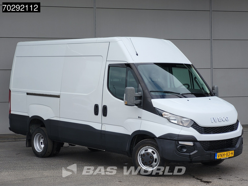 Iveco Daily 35C15 3,0L Dubbellucht L2H2 3,5t Trekhaak Navi Airco Cruise Camera L2 12m3 Airco Trekhaak Cruise control - Fourgon utilitaire: photos 5 Iveco Daily 35C15 3,0L Dubbellucht L2H2 3,5t Trekhaak Navi Airco Cruise Camera L2 12m3 Airco Trekhaak Cruise control - Fourgon utilitaire: photos 5