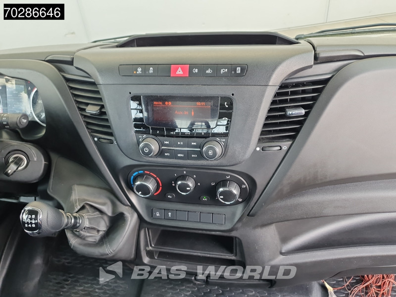 Iveco Daily 35C16 3.0L Open Laadbak met Kist Dubbel Cabine Dubbellucht 3,5t Trekhaak Airco Cruise Euro6 Pritsche Pickup Open Box Airco Trekh — crédit-bail Iveco Daily 35C16 3.0L Open Laadbak met Kist Dubbel Cabine Dubbellucht 3,5t Trekhaak Airco Cruise Euro6 Pritsche Pickup Open Box Airco Trekh: photos 11