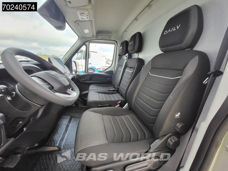 Fourgon utilitaire neuf Iveco Daily 35C18 180PK 3.0L Black Edition 2025 model ACC LED Camera Navi 12m3 Airco: photos 14