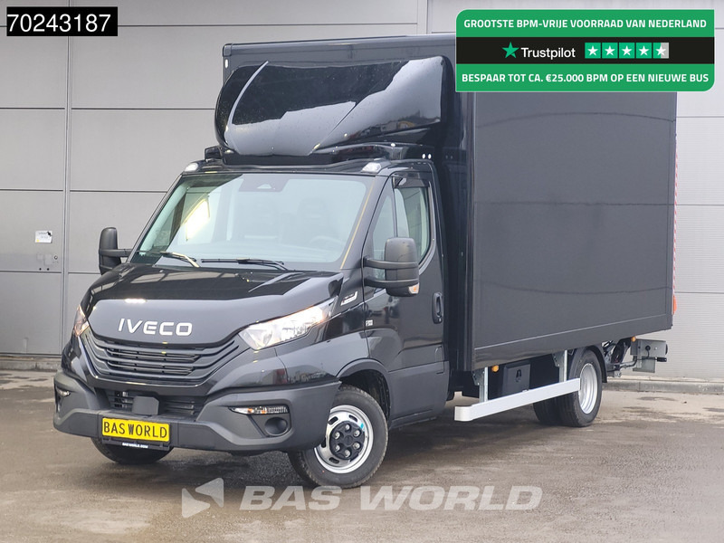 Iveco Daily 35C18 3.0L Automaat 180PK 1000KG Laadklep Zijdeur 2025-Model Bakwagen Dubbellucht ACC LED Navi Airco D'Hollandia 3,5t Trekgewich - Fourgon grand volume: photos 1 Iveco Daily 35C18 3.0L Automaat 180PK 1000KG Laadklep Zijdeur 2025-Model Bakwagen Dubbellucht ACC LED Navi Airco D'Hollandia 3,5t Trekgewich - Fourgon grand volume: photos 1