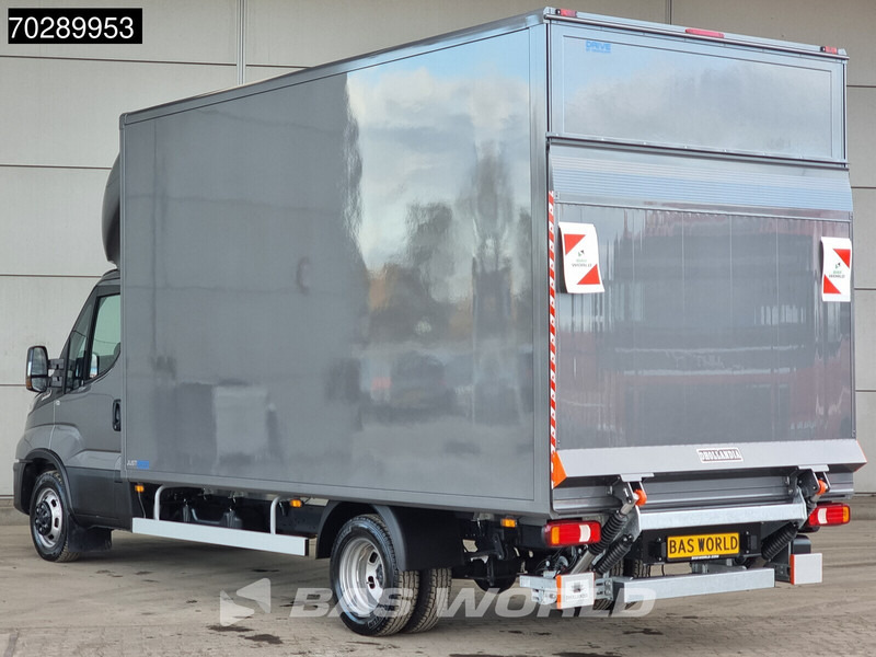 Iveco Daily 35C18 COMING SOON! D'Hollandia Laadklep Zijdeur Bakwagen Dubbellucht Airco Cruise Camera Lat om Lat Euro6 Meubelbak Koffer Airco - Fourgon grand volume: photos 2 Iveco Daily 35C18 COMING SOON! D'Hollandia Laadklep Zijdeur Bakwagen Dubbellucht Airco Cruise Camera Lat om Lat Euro6 Meubelbak Koffer Airco - Fourgon grand volume: photos 2