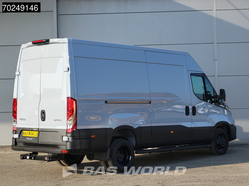Fourgon utilitaire neuf Iveco Daily 35C21 210PK Automaat L2H2 Dubbellucht LED Black Edition Special color ACC 3.5t trekhaak Navi L2H2 12m3 Airco Trekhaak: photos 10