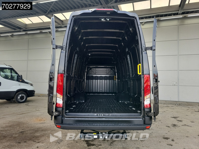 Iveco Daily 35C21 XXL 3.0L Automaat 19,3m3 L5H3 210PK Hoog Dak Dubbellucht 3,5t Trekhaak ACC Navi LED Camera Parkeersensoren Euro6 L5 Airco - Fourgon utilitaire: photos 3 Iveco Daily 35C21 XXL 3.0L Automaat 19,3m3 L5H3 210PK Hoog Dak Dubbellucht 3,5t Trekhaak ACC Navi LED Camera Parkeersensoren Euro6 L5 Airco - Fourgon utilitaire: photos 3