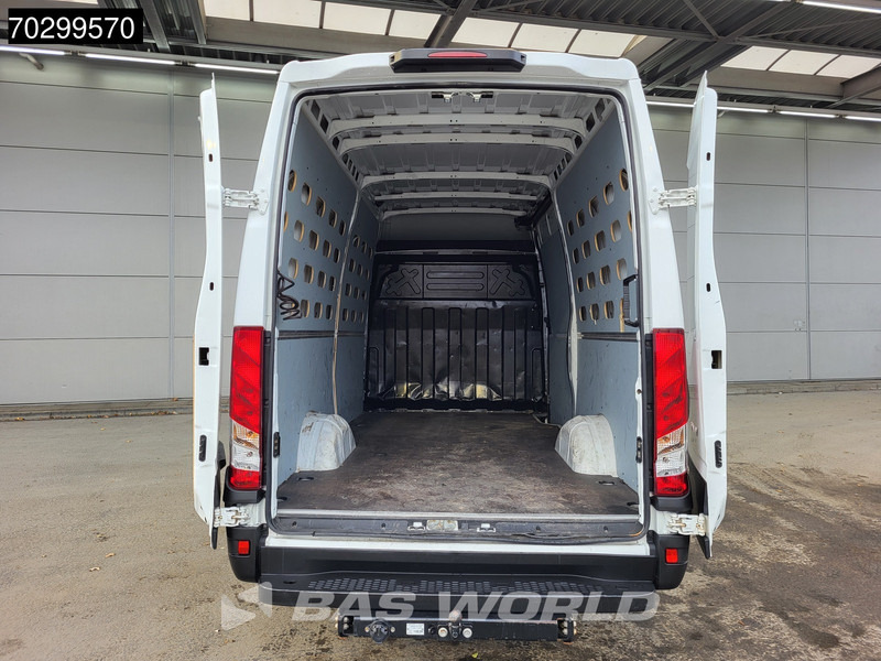 Iveco Daily 35S14 Automaat L2H2 3,5t Trekhaak Airco Cruise Euro6 L2 Airco Trekhaak Cruise control - Fourgon utilitaire: photos 3 Iveco Daily 35S14 Automaat L2H2 3,5t Trekhaak Airco Cruise Euro6 L2 Airco Trekhaak Cruise control - Fourgon utilitaire: photos 3