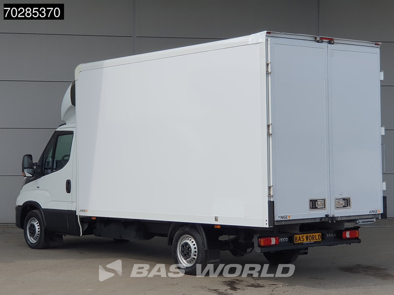 Iveco Daily 35S16 Automaat Bakwagen 160PK Airco Camera Euro6 Meubelbak Koffer 21m3 Airco - Fourgon grand volume: photos 2 Iveco Daily 35S16 Automaat Bakwagen 160PK Airco Camera Euro6 Meubelbak Koffer 21m3 Airco - Fourgon grand volume: photos 2
