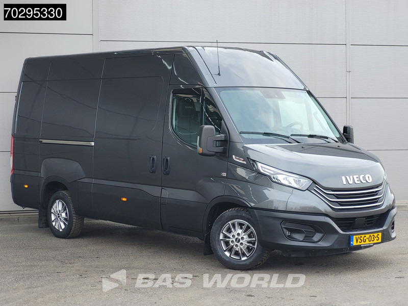 Iveco Daily 35S18 3.0L 180PK Automaat L2H2 LED ACC Navi 3.5t trekhaak Airco L2 12m3 Airco Trekhaak - Fourgon utilitaire: photos 5 Iveco Daily 35S18 3.0L 180PK Automaat L2H2 LED ACC Navi 3.5t trekhaak Airco L2 12m3 Airco Trekhaak - Fourgon utilitaire: photos 5