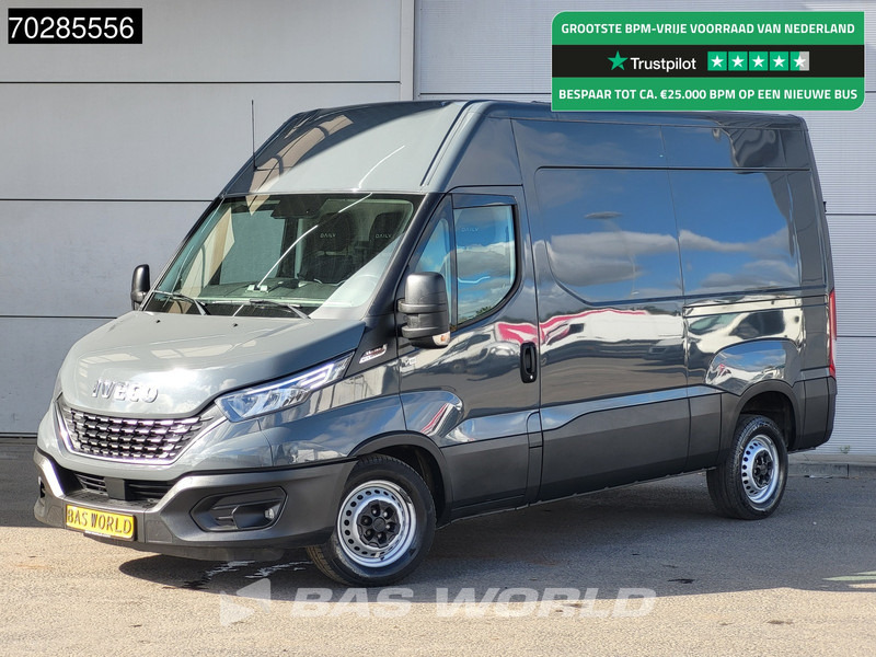 Iveco Daily 35S18 3.0L Automaat 180PK L2H2 3500kg Trekhaak LED Navi Airco Cruise Camera Euro6 L2 11m3 Airco Trekhaak Cruise control - Fourgon utilitaire: photos 1 Iveco Daily 35S18 3.0L Automaat 180PK L2H2 3500kg Trekhaak LED Navi Airco Cruise Camera Euro6 L2 11m3 Airco Trekhaak Cruise control - Fourgon utilitaire: photos 1