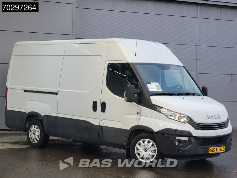 Iveco Daily 35S18 3.0L Automaat 3,5t Trekhaak 180PK L2H2 Airco Cruise Camera Euro6 L2 Airco Trekhaak Cruise control - Fourgon utilitaire: photos 5 Iveco Daily 35S18 3.0L Automaat 3,5t Trekhaak 180PK L2H2 Airco Cruise Camera Euro6 L2 Airco Trekhaak Cruise control - Fourgon utilitaire: photos 5