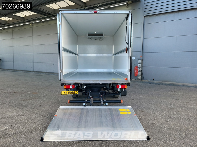 Iveco Daily 35S18 3.0L Koelwagen Laadklep Thermoking C-250 LED ACC Navi Airco Koel Koeler Kühl Kühler Kühlkoffer 17m3 Airco - Utilitaire frigorifique: photos 3 Iveco Daily 35S18 3.0L Koelwagen Laadklep Thermoking C-250 LED ACC Navi Airco Koel Koeler Kühl Kühler Kühlkoffer 17m3 Airco - Utilitaire frigorifique: photos 3