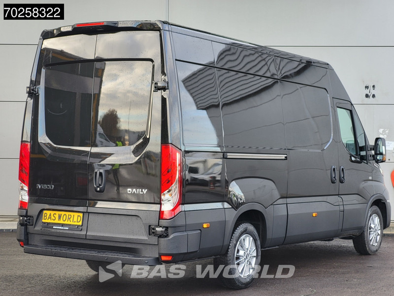 Iveco Daily 35S21 3.0L Automaat 210PK L2H2 2025-Model 3,5t Trekvermogen ACC LED CarPlay Camera Parkeersensoren Velgen Euro6 L2 12m3 Airco - Fourgon utilitaire: photos 2 Iveco Daily 35S21 3.0L Automaat 210PK L2H2 2025-Model 3,5t Trekvermogen ACC LED CarPlay Camera Parkeersensoren Velgen Euro6 L2 12m3 Airco - Fourgon utilitaire: photos 2