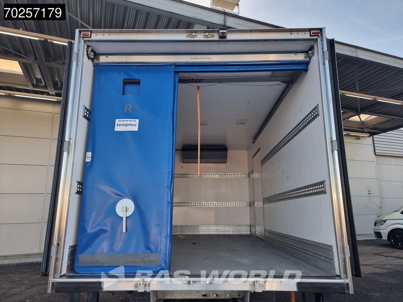 Iveco Daily 72C21 Iveco Daily 3.0L Koelwagen Laadklep Thermo King T-600R 380V Luchtvering Koelwagen Airco Cruise Camera Koeler Koel Kühlwage - Utilitaire frigorifique: photos 5 Iveco Daily 72C21 Iveco Daily 3.0L Koelwagen Laadklep Thermo King T-600R 380V Luchtvering Koelwagen Airco Cruise Camera Koeler Koel Kühlwage - Utilitaire frigorifique: photos 5