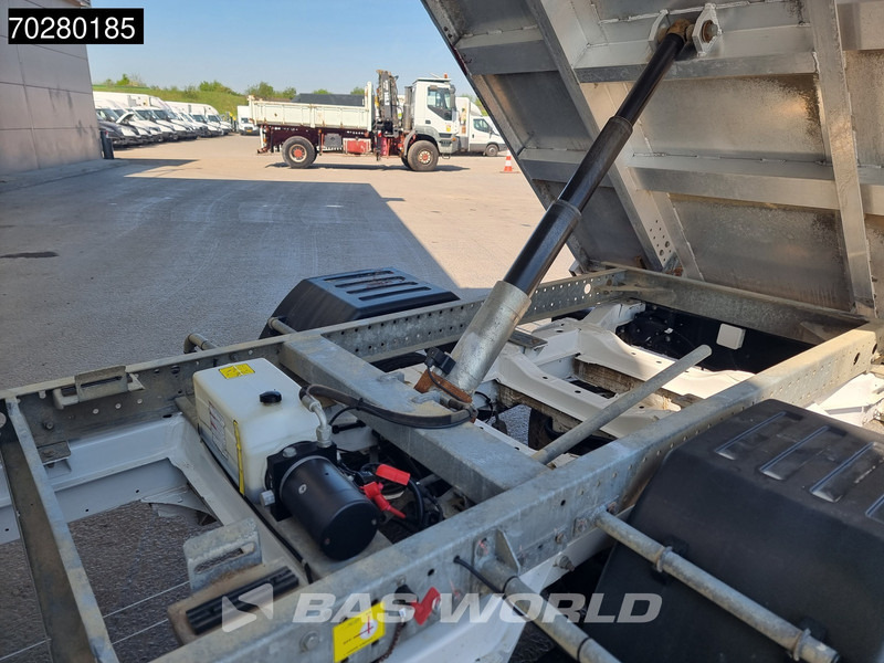 MAN TGE 5.120 Kipper met Kist Dubbel Cabine Dubbellucht 3,5t Trekhaak Navi Airco Cruise Camera Tipper Benne Kieper m3 Airco Dubbel cabine Trek - Utilitaire benne: photos 5 MAN TGE 5.120 Kipper met Kist Dubbel Cabine Dubbellucht 3,5t Trekhaak Navi Airco Cruise Camera Tipper Benne Kieper m3 Airco Dubbel cabine Trek - Utilitaire benne: photos 5