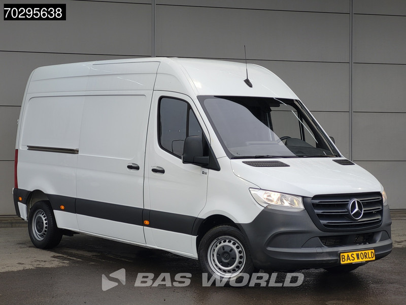 Mercedes-Benz Sprinter 311 CDI L2H2 Airco Cruise MBUX CarPlay Euro6 L2 12m3 Airco Cruise control - Fourgonnette: photos 3 Mercedes-Benz Sprinter 311 CDI L2H2 Airco Cruise MBUX CarPlay Euro6 L2 12m3 Airco Cruise control - Fourgonnette: photos 3
