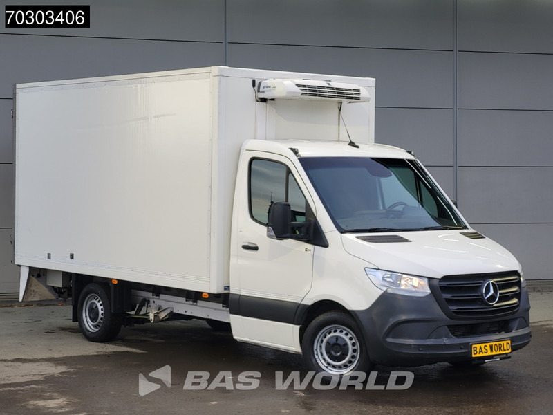 Mercedes-Benz Sprinter 314 CDI Automaat Bakwagen Gekoeld Thermo King V200 MAX Airco Camera Parkeersensoren Euro6 Koeler Koelwagen Kühlwagen Kühlkoffer - Utilitaire frigorifique: photos 3 Mercedes-Benz Sprinter 314 CDI Automaat Bakwagen Gekoeld Thermo King V200 MAX Airco Camera Parkeersensoren Euro6 Koeler Koelwagen Kühlwagen Kühlkoffer - Utilitaire frigorifique: photos 3