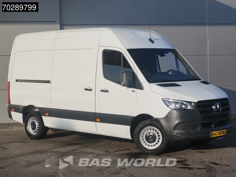 Mercedes-Benz Sprinter 314 CDI Automaat L2H2 LED Airco Cruise Camera MBUX CarPlay Euro6 L2 12m3 Airco Cruise control - Fourgonnette: photos 3 Mercedes-Benz Sprinter 314 CDI Automaat L2H2 LED Airco Cruise Camera MBUX CarPlay Euro6 L2 12m3 Airco Cruise control - Fourgonnette: photos 3