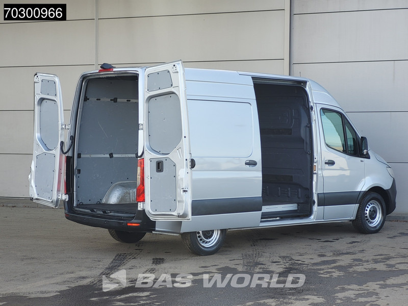Mercedes-Benz Sprinter 315 CDI Automaat L2H2 150PK Airco Camera Parkeersensoren MBUX CarPlay Euro6 L2 Airco - Fourgonnette: photos 3 Mercedes-Benz Sprinter 315 CDI Automaat L2H2 150PK Airco Camera Parkeersensoren MBUX CarPlay Euro6 L2 Airco - Fourgonnette: photos 3
