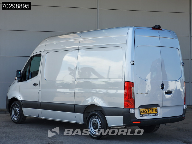 Mercedes-Benz Sprinter 315 CDI COMING SOON! Automaat L2H2 150PK Airco Camera Parkeersensoren MBUX CarPlay Euro6 L2 12m3 Airco - Fourgonnette: photos 2 Mercedes-Benz Sprinter 315 CDI COMING SOON! Automaat L2H2 150PK Airco Camera Parkeersensoren MBUX CarPlay Euro6 L2 12m3 Airco - Fourgonnette: photos 2