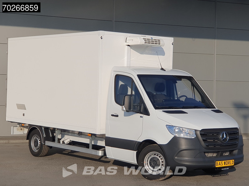 Mercedes-Benz Sprinter 315 CDI Koelwagen Achterdeuren Thermo King C-250 Airco Carplay MBUX Koel Koeler Kühl Kühler Kühlwagen Kühlkoffer 17m3 Airco - Utilitaire frigorifique: photos 5 Mercedes-Benz Sprinter 315 CDI Koelwagen Achterdeuren Thermo King C-250 Airco Carplay MBUX Koel Koeler Kühl Kühler Kühlwagen Kühlkoffer 17m3 Airco - Utilitaire frigorifique: photos 5