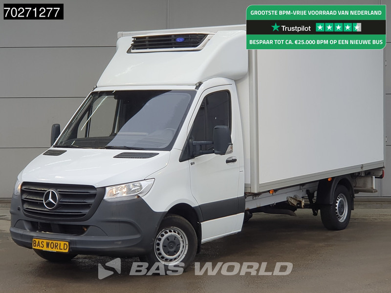 Mercedes-Benz Sprinter 317 CDI Koelwagen Automaat Carrier Xarios 350 230V stekker Cruise Airco Camera Koel Kühlkoffer Koeler Bakwagen 17m3 Airco Cruise - Utilitaire frigorifique: photos 1 Mercedes-Benz Sprinter 317 CDI Koelwagen Automaat Carrier Xarios 350 230V stekker Cruise Airco Camera Koel Kühlkoffer Koeler Bakwagen 17m3 Airco Cruise - Utilitaire frigorifique: photos 1