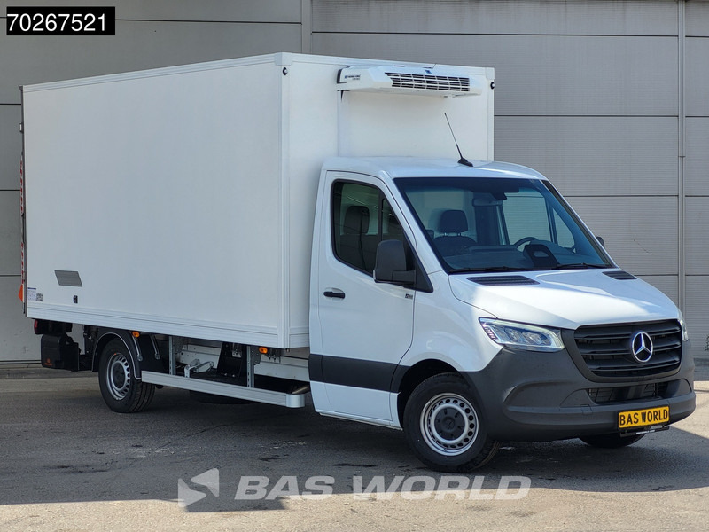 Mercedes-Benz Sprinter 317 CDI Koelwagen Vriezer Laadklep Thermo King V-200 MAX 230V Stekker LED Airco Euro6 Koel Koeler Kühl Kühler Vries Vriezer Kühl - Utilitaire frigorifique: photos 5 Mercedes-Benz Sprinter 317 CDI Koelwagen Vriezer Laadklep Thermo King V-200 MAX 230V Stekker LED Airco Euro6 Koel Koeler Kühl Kühler Vries Vriezer Kühl - Utilitaire frigorifique: photos 5