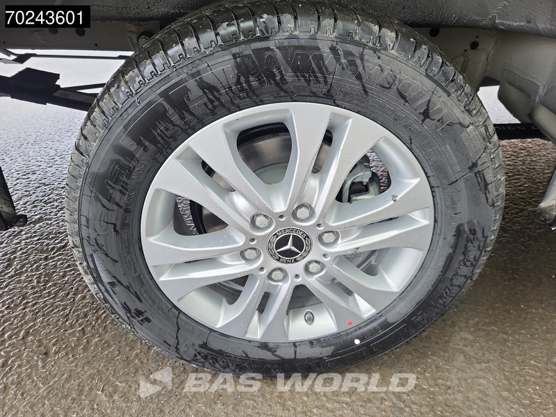 Fourgon utilitaire neuf Mercedes-Benz Sprinter 319 CDI Automaat L2H1 Laag dak 2025model ACC LED Navi Camera Velgen L2 9m3 Airco: photos 8