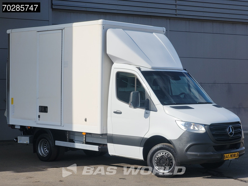 Mercedes-Benz Sprinter 514 CDI Laadklep Automaat Zijdeur Bakwagen Dubbellucht Airco Cruise MBUX CarPlay Euro6 Meubelbak Koffer 17m3 Airco Cruise contro - Fourgon grand volume: photos 3 Mercedes-Benz Sprinter 514 CDI Laadklep Automaat Zijdeur Bakwagen Dubbellucht Airco Cruise MBUX CarPlay Euro6 Meubelbak Koffer 17m3 Airco Cruise contro - Fourgon grand volume: photos 3