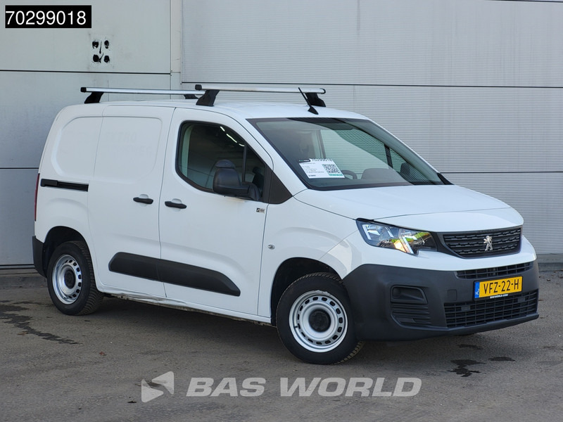 Peugeot Partner 80PK L1H1 Trekhaak Imperiaal Airco Parkeersensoren APK 08-2026 Euro6 L1 Kompakt Airco Trekhaak - Fourgonnette: photos 5 Peugeot Partner 80PK L1H1 Trekhaak Imperiaal Airco Parkeersensoren APK 08-2026 Euro6 L1 Kompakt Airco Trekhaak - Fourgonnette: photos 5