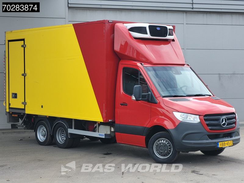 Mercedes-Benz BE-Oplegger BE Combi Bi-Temp Koelvries Automaat Luchtvering Carrier Pulsor 600MT D'Hollandia 1000KG Laadklep Airco MBUX Euro6 Koel Koeler Kü - Véhicule utilitaire: photos 5 Mercedes-Benz BE-Oplegger BE Combi Bi-Temp Koelvries Automaat Luchtvering Carrier Pulsor 600MT D'Hollandia 1000KG Laadklep Airco MBUX Euro6 Koel Koeler Kü - Véhicule utilitaire: photos 5