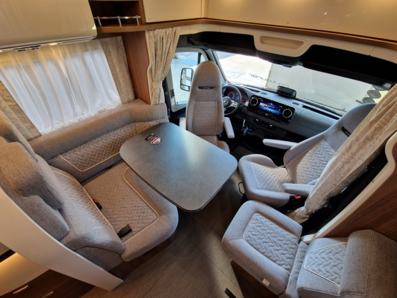 Camping-car profilé neuf Carthago C1 Tourer T 148 RB-QB K: photos 9