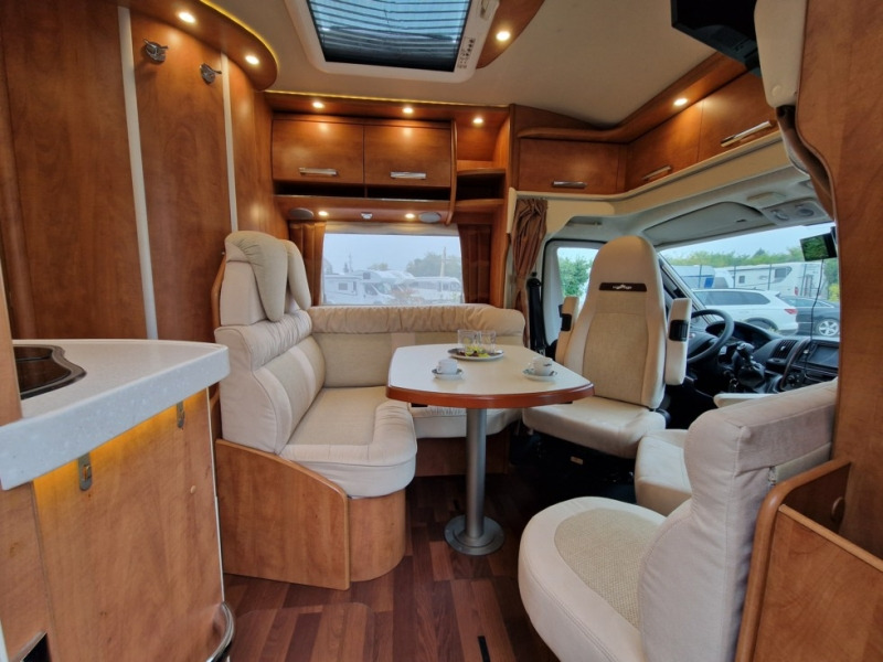 Carthago Chic C-Line T 4.3 - Camping-car profilé: photos 5 Carthago Chic C-Line T 4.3 - Camping-car profilé: photos 5