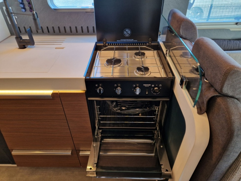 Camping-car profilé neuf Laika Kreos 5009 L: photos 14 Camping-car profilé neuf Laika Kreos 5009 L: photos 14