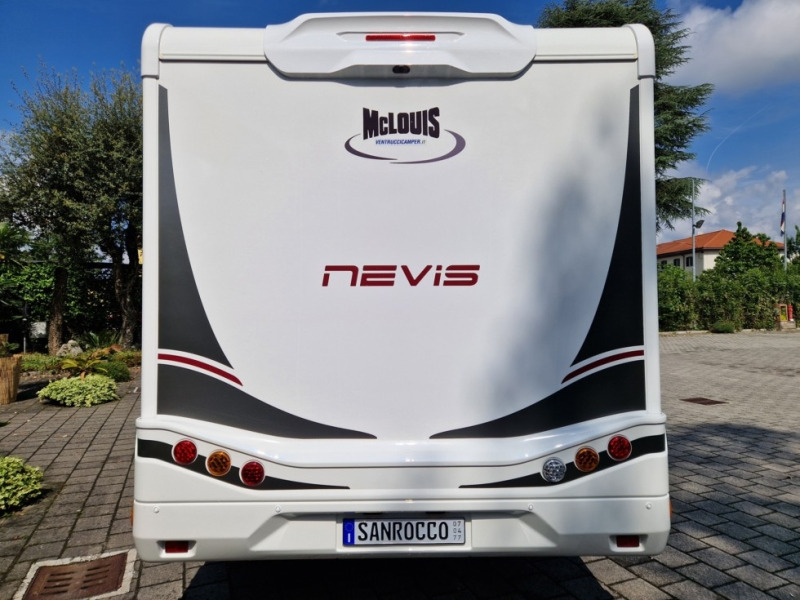 Mc Louis Nevis 273 - Camping-car intégral: photos 3 Mc Louis Nevis 273 - Camping-car intégral: photos 3