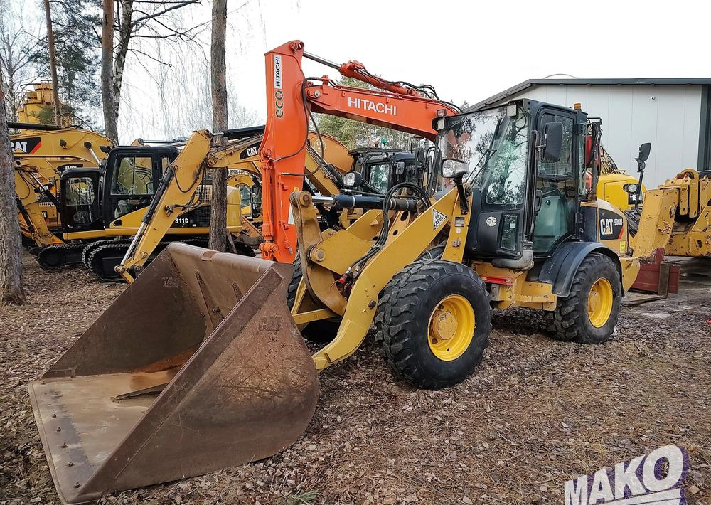 Caterpillar 906M - Chargeuse sur pneus: photos 5 Caterpillar 906M - Chargeuse sur pneus: photos 5