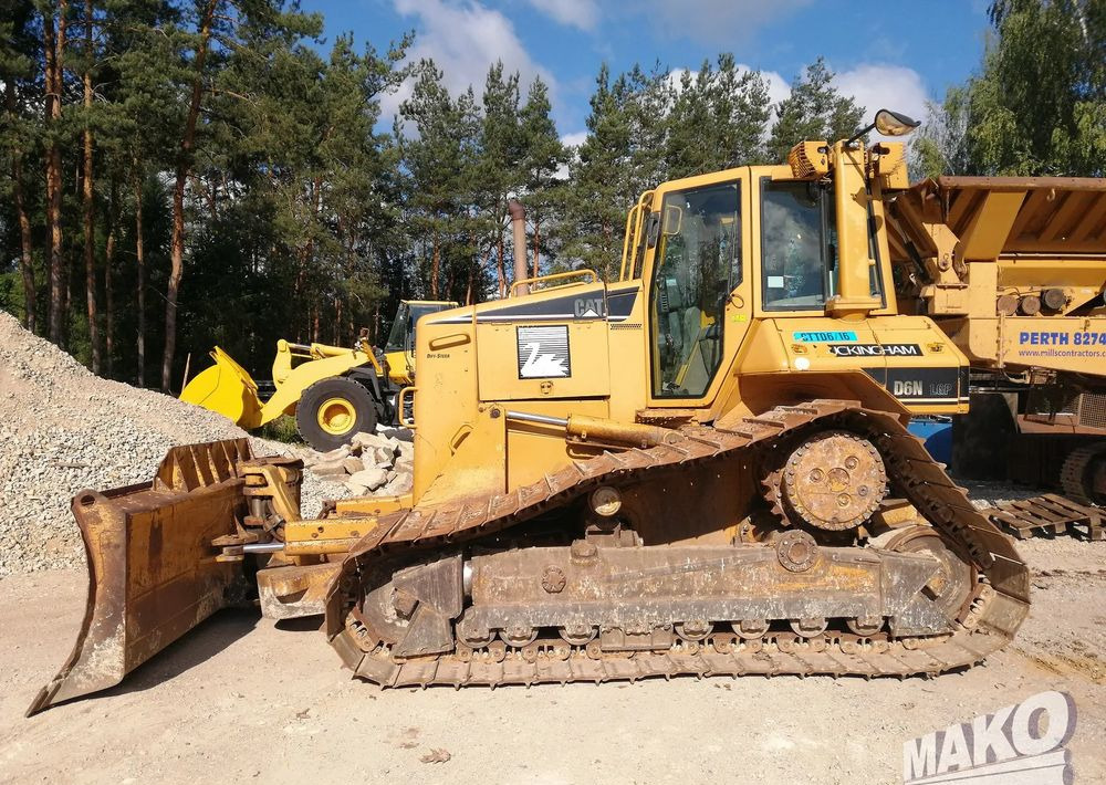 Caterpillar D6N LGP - Bulldozer: photos 2 Caterpillar D6N LGP - Bulldozer: photos 2