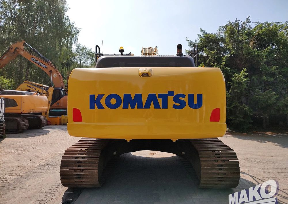 Komatsu PC240 LC-10 - Pelle sur chenille: photos 5 Komatsu PC240 LC-10 - Pelle sur chenille: photos 5